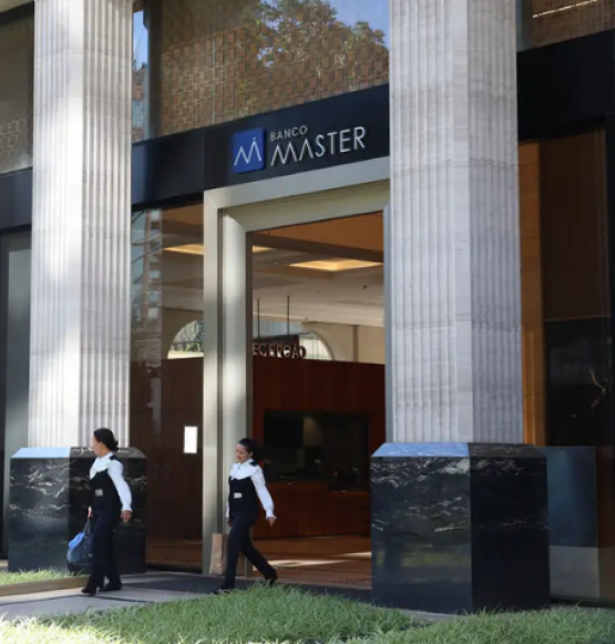 Banco Master tinha apenas R$ 4 milhões em caixa antes de liquidação, aponta diretor do BC