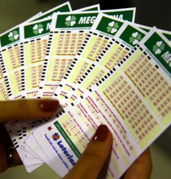 Ninguém acerta as seis dezenas e prêmio da Mega-Sena acumula em R$ 45 milhões