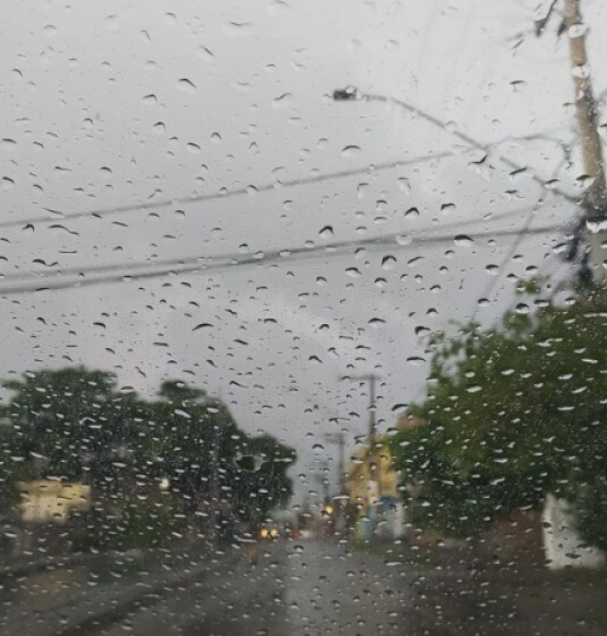 Frente fria traz de volta as chuvas em Rio Verde com risco de tempestades a partir desta terça (28)