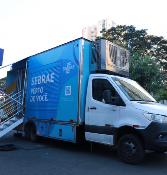 Sebrae Goiás lança unidade móvel para atender empreendedores em todo o estado