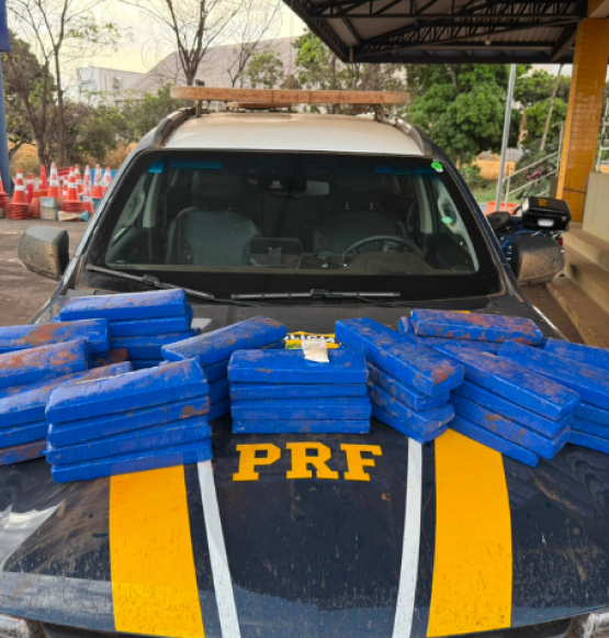 PRF apreende cerca de 42 kg de maconha durante fiscalização na BR-060, em Rio Verde