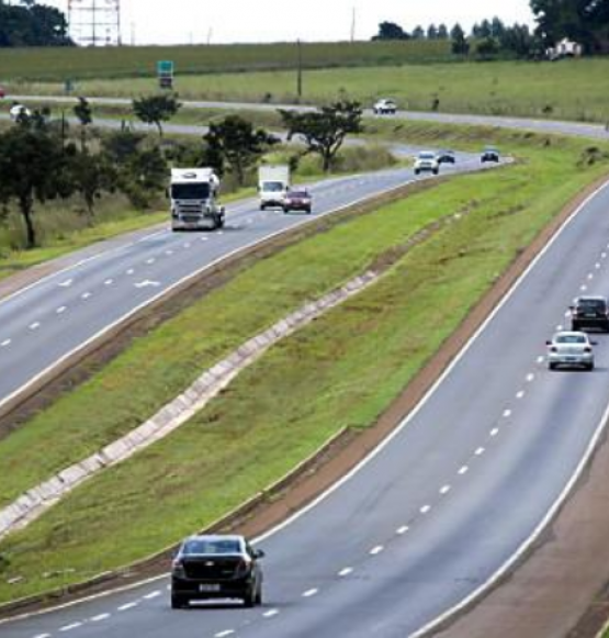 Vai viajar no feriado? Veja os principais cuidados antes de pegar a estrada
