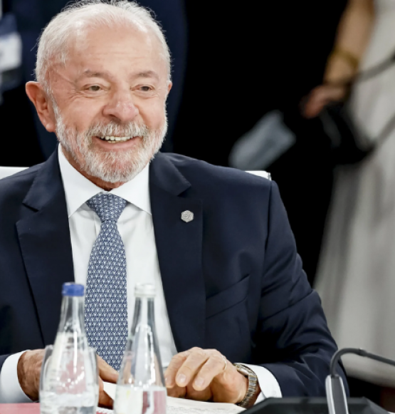 Lula é reeleito presidente do Brasil e conquista quarto mandato