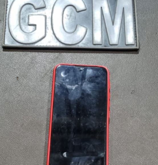Celular furtado é recuperado pela GCM durante abordagem na rodoviária de Rio Verde 