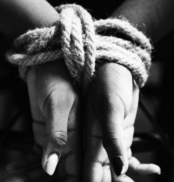 Governo brasileiro alerta sobre tráfico de pessoas por meio de falsas ofertas de emprego no Sudeste Asiático 