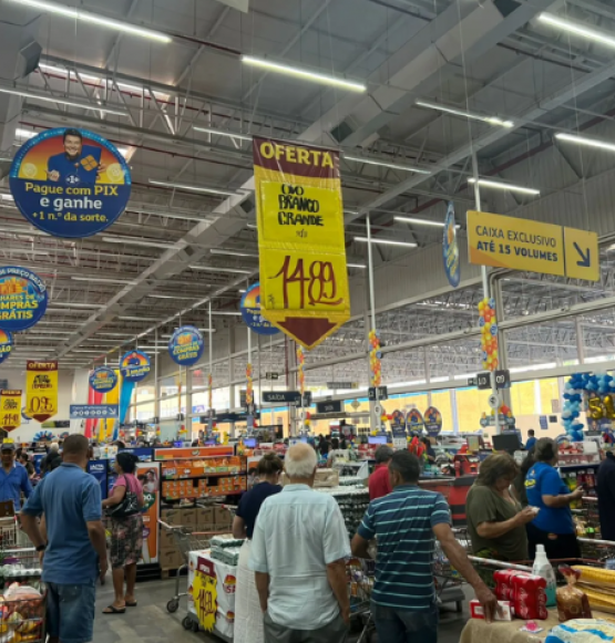 PL que permite farmácias em supermercados é aprovado na Câmara