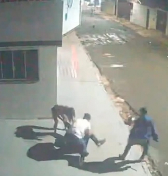 Quatro suspeitos são presos por homicídio após esfaqueamento em posto de combustível, em Rio Verde