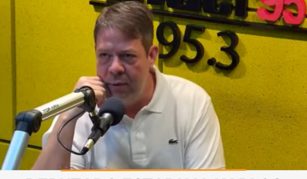 DEPUTADO ESTADUAL KARLOS CABRAL ANUNCIA EM ENTREVISTA QUE SERÁ CANDIDATO A REELEIÇÃO