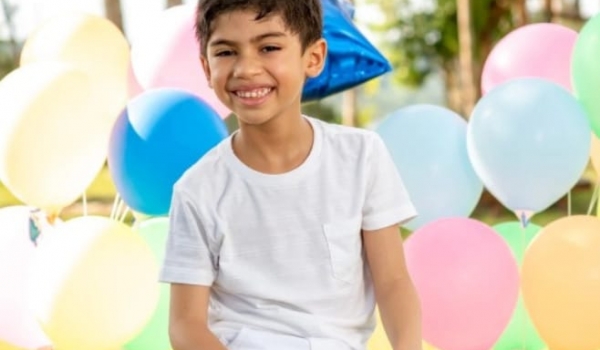 Morte de criança após aplicação de medicamento leva polícia a pedir prisões