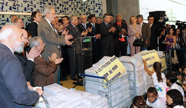 15 ANOS DA LEI DA FICHA LIMPA: DA VITÓRIA POPULAR AO ENFRAQUECIMENTO SILENCIOSO