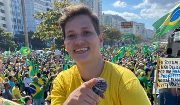Deputados acionam MPF para investigar igreja evangélica de Rio Verde por promover suposta 'cura gay'