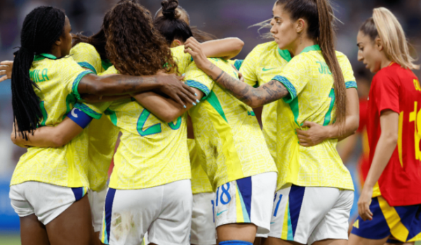 Brasil entra em campo contra EUA neste sábado (10) em busca do ouro inédito no futebol 