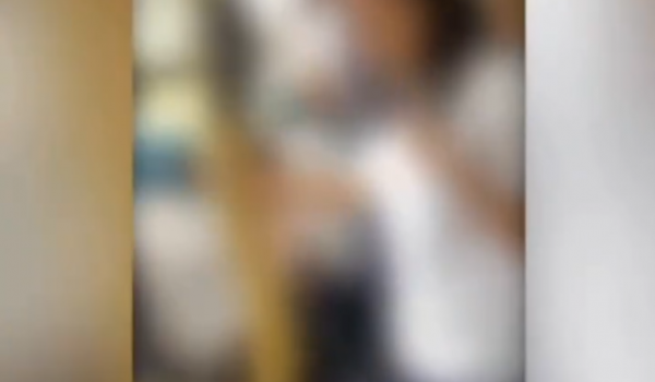 Adolescente é esfaqueada após briga dentro de ônibus escolar em Novo Gama