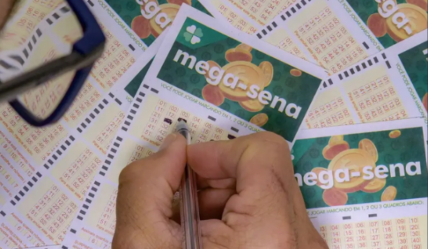 Sortudos em dobro: bolão de GO e aposta de SP dividem prêmio milionário da Mega-Sena