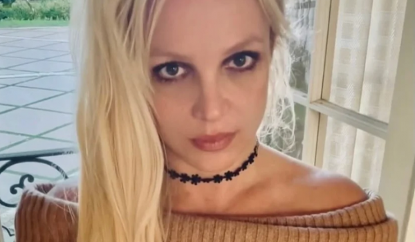 Britney Spears é detida na Califórnia sob suspeita de dirigir embriagada