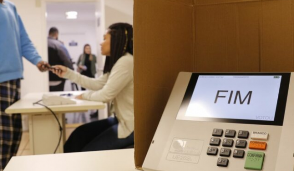 CANDIDATURAS AVULSAS: AVANÇO DEMOCRÁTICO OU RISCO INSTITUCIONAL?