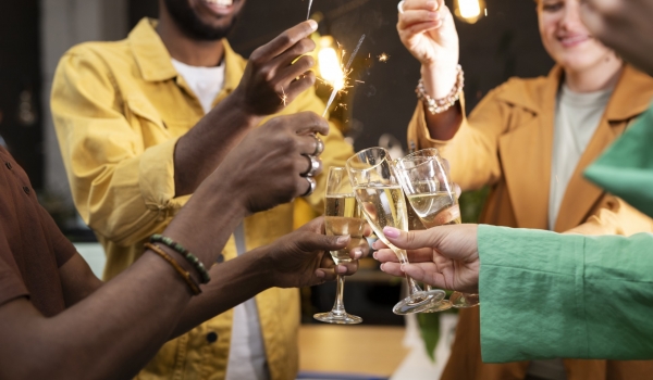 MANDINGAS DE ANO NOVO: UMA TRADIÇÃO QUE TRANSCENDE GERAÇÕES