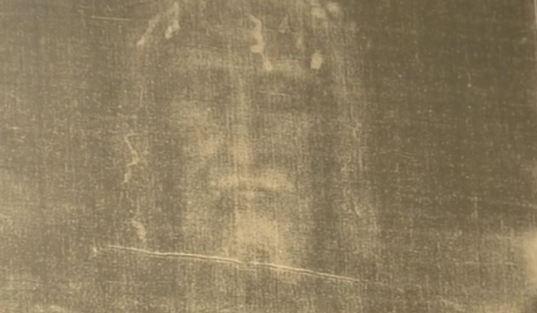Goiânia recebe exposição Santo Sudário que contém o tecido que cobriu Jesus