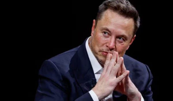 Elon Musk chama governo australiano de 'fascista' após projeto que pune por desinformação