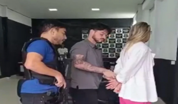 Delegado envolvido em prisão de advogada é transferido em Cocalzinho de Goiás