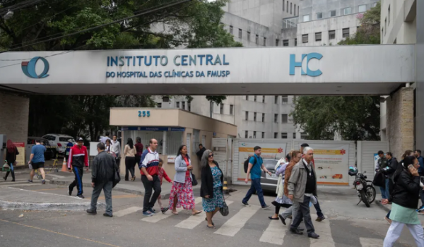 Enfermeiro é preso ao ser flagrado com boca em órgão genital de paciente em coma em São Paulo