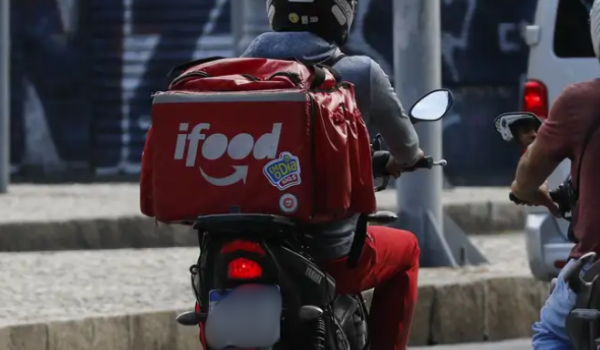 O PESO DA INFORMALIDADE: UM DESAFIO PARA O BRASIL E SEUS CIDADÃOS