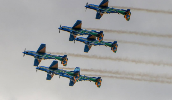 Esquadrilha da Fumaça se apresenta neste domingo (13) em Rio Verde