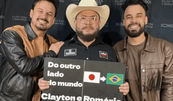 Fã japonês cruza o mundo para ver Clayton & Romário em Barretos e emociona dupla sertaneja