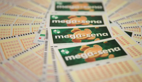 Ninguém acerta as seis dezenas da Mega-Sena e prêmio vai a R$ 48 milhões