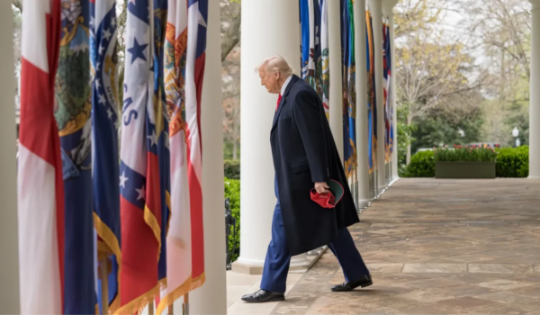 Estados Unidos entra em shutdown após impasse entre Trump e Congresso