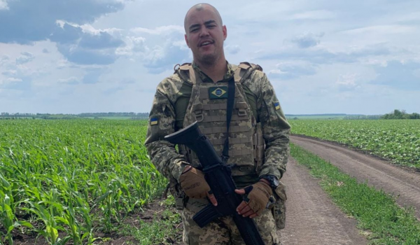 Eu podia morrer a qualquer momento: goiano relata experiência na guerra da Ucrânia