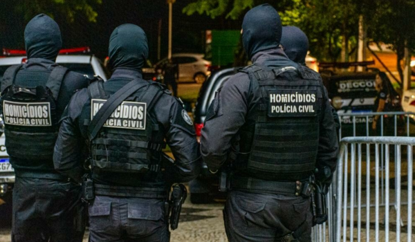 Jovem de 20 anos é preso suspeito de matar adolescente de 17 em festa automotiva