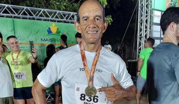 Atleta de 59 anos morre após mal súbito durante meia maratona neste domingo