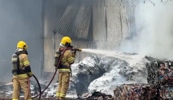 Fogo de pastagem atingiu cooperativa e deixou prejuízos em Rio Verde
