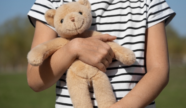 Entra em vigor lei que impede a relativização do estupro de vulnerável