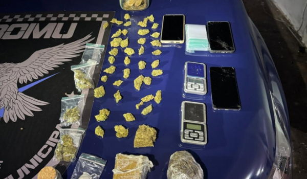 GCM apreende drogas e materiais do tráfico no setor dos Funcionários em Rio Verde