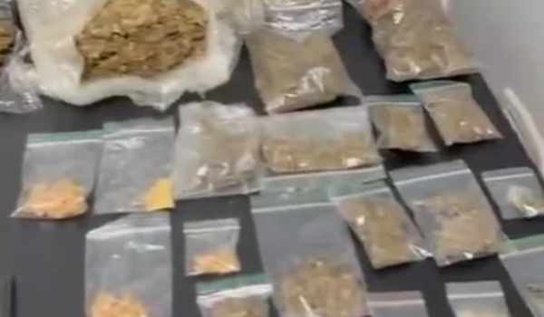GCM desarticula ponto de tráfico de drogas e conduz três pessoas à delegacia na Vila Borges
