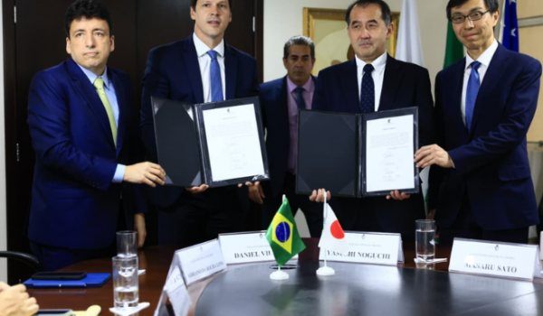 Goiás firma parceria com Japão para desenvolver exploração de terras raras e atrair investimentos