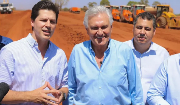 Governo Caiado deve encerrar 2025 com recorde de R$ 3,7 bilhões em obras de infraestrutura