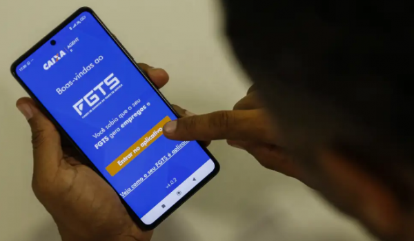 FGTS distribuirá R$ 13 bilhões do lucro de 2025 para trabalhadores; veja quem tem direito