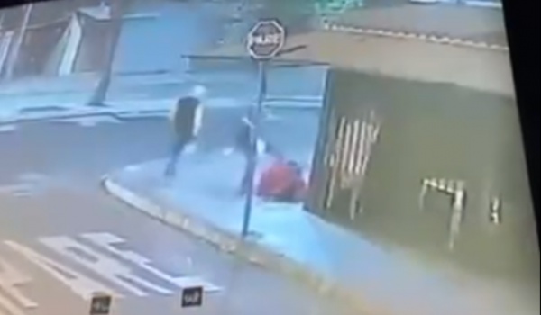 Homem em situação de rua é agredido enquanto dormia por dupla em Rio Verde; Polícia Civil investiga