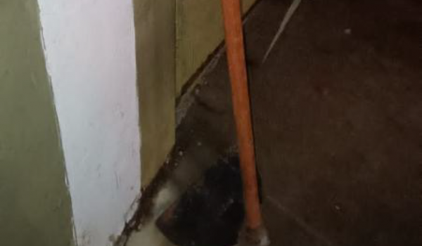 Homem é preso após agredir grávida e ameaçar familiares com enxada, no Reserva do Parque, em Rio Verde