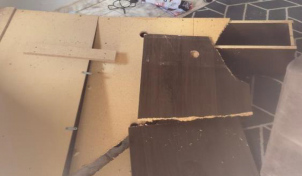 Homem é preso por danificar móveis de residência após mulher pedir para abaixar o som em Rio Verde