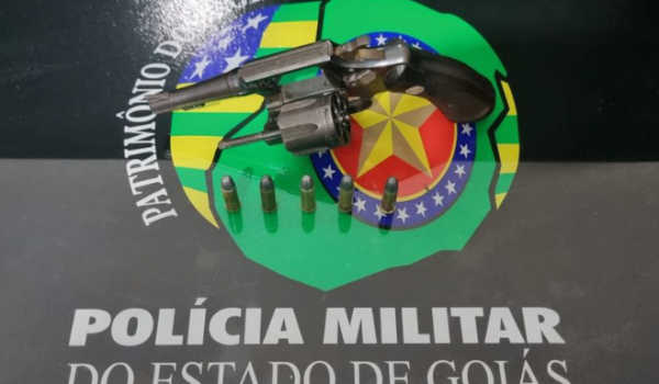 Homem é preso por porte ilegal de arma no bairro Jardim Goiás, em Rio Verde