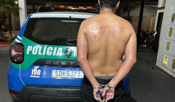 Homem que foi solto há menos de um mês volta a ser preso após furtar casa de amigo, no Setor Pauzanes