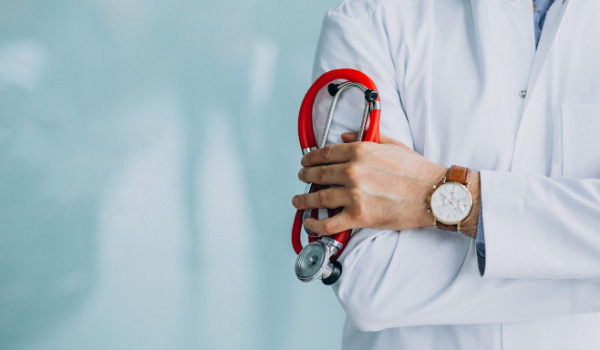 Confusão em UPA termina com ameaça a servidor e encaminhamento à delegacia em Rio Verde