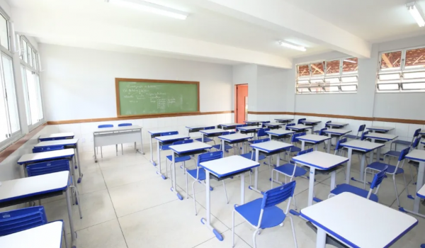 Matrículas para alunos de colégios estaduais começam hoje (13) em Goiás