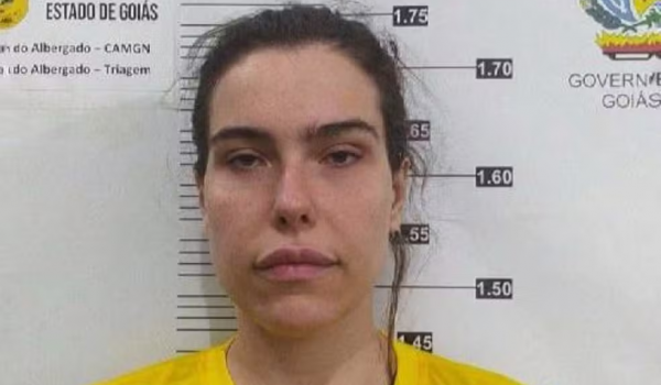 Amanda Partata é suspeita de crimes sexuais contra crianças e de golpes para ter vida luxuosa, diz polícia