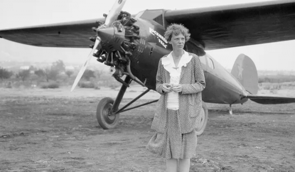 Expedição diz ter encontrado o avião da Amelia Earhart, quase 90 anos após acidente.