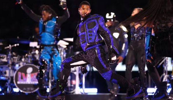 Super Bowl: Usher faz show cheio de energia e participações surpresa